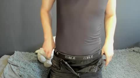 Ethan online show from 04/09/26, 01:38