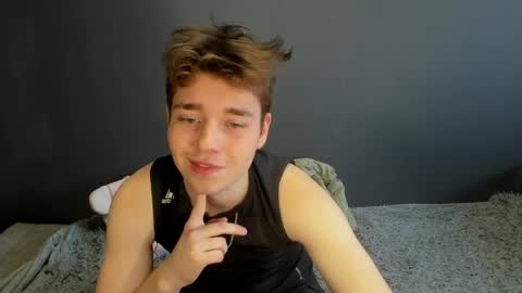 Ethan online show from 04/11/26, 01:43