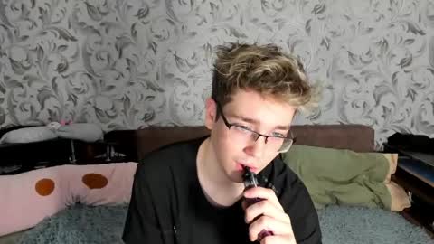 Ethan online show from 05/31/26, 02:42