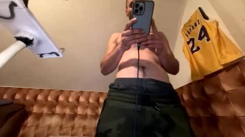 zervale online show from 10/27/25, 08:02