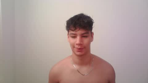 zeus_183 online show from 10/11/25, 02:48