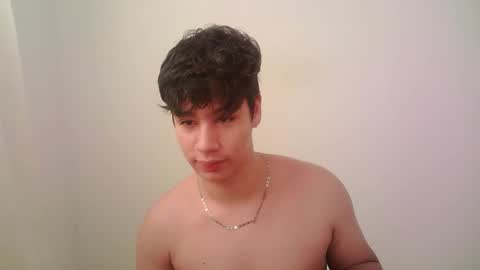 Snapshot of zeus_183 chatting on 01/16/26, 04:11 zeus_183 online show from 01/16/26, 04:11