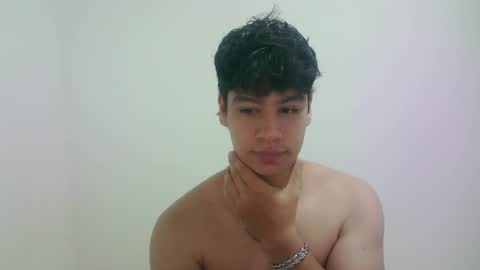 Snapshot of zeus_183 chatting on 03/09/26, 07:01 zeus_183 online show from 03/09/26, 07:01