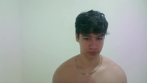 Snapshot of zeus_183 chatting on 03/23/26, 06:39 zeus_183 online show from 03/23/26, 06:39