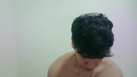 Snapshot of zeus_183 chatting on 03/26/26, 09:15 zeus_183 online show from 03/26/26, 09:15