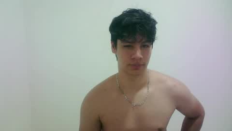 Snapshot of zeus_183 chatting on 04/02/26, 04:21 zeus_183 online show from 04/02/26, 04:21