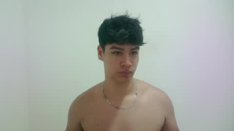 Snapshot of zeus_183 chatting on 06/20/26, 02:14 zeus_183 online show from 06/20/26, 02:14