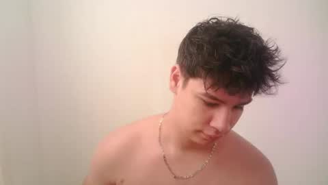 Snapshot of zeus_183 chatting on 06/21/26, 08:22 zeus_183 online show from 06/21/26, 08:22