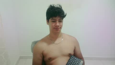 Snapshot of zeus_183 chatting on 07/22/26, 10:29 zeus_183 online show from 07/22/26, 10:29