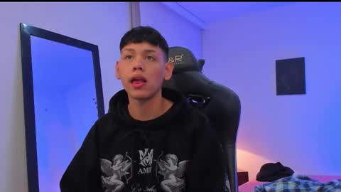 zeus_blaze online show from 09/20/25, 07:53