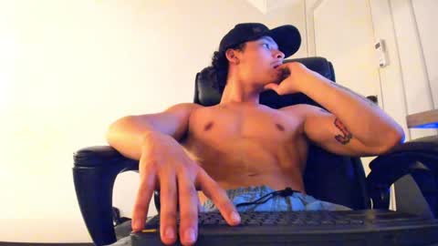 zeus online show from 12/20/24, 06:35