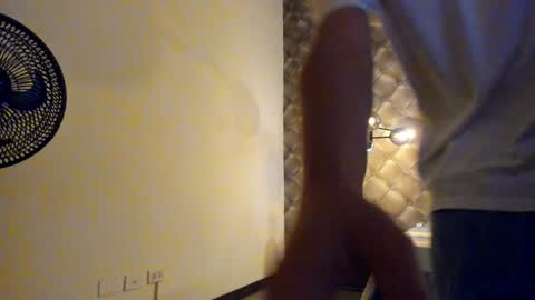 zeus online show from 12/21/24, 07:06