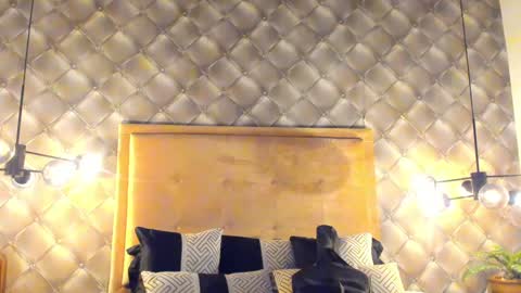 zeus online show from 01/15/25, 07:01