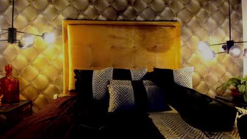 zeus online show from 01/18/25, 12:04