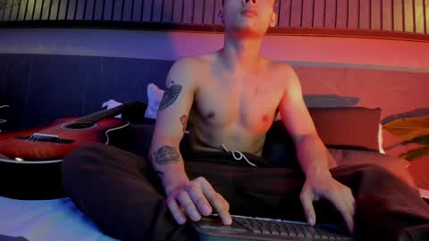 zeus online show from 02/02/25, 07:09