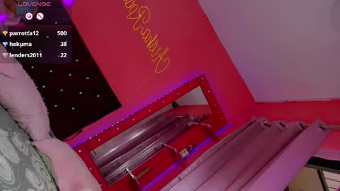 Snapshot of zeuss_x chatting on 10/15/25, 11:21 Aisha Alejandra Rosse Deus  online show from 10/15/25, 11:21