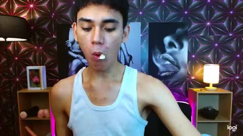 zavier skinny asian online show from 03/10/25, 12:07