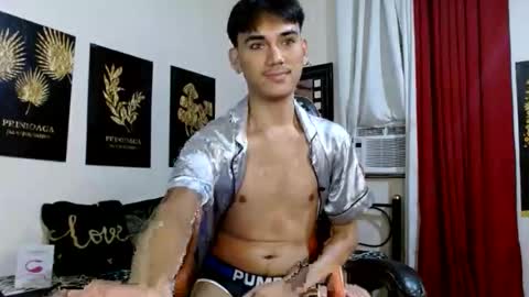 zavier skinny asian online show from 12/04/25, 10:07