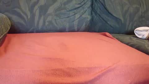 Snapshot of zevioo77 chatting on 12/27/24, 02:22 zevioo77 online show from 12/27/24, 02:22