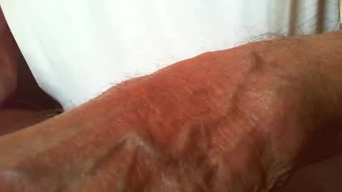 Snapshot of zevioo77 chatting on 10/27/25, 09:13 zevioo77 online show from 10/27/25, 09:13