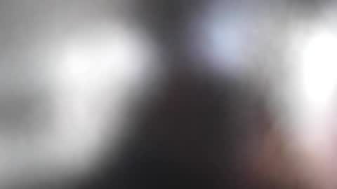 Snapshot of zeyzeysuuuu chatting on 10/17/25, 11:35 zeyzeysuuuu online show from 10/17/25, 11:35