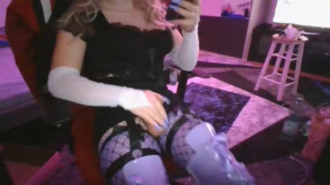 Snapshot of zfciuz chatting on 02/20/26, 02:39 zfciuz online show from 02/20/26, 02:39