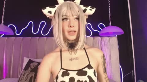 zhally_dee online show from 04/07/26, 07:36