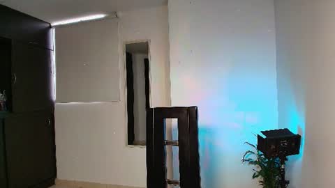 Snapshot of zhara_11 chatting on 06/23/26, 12:36 Zhara online show from 06/23/26, 12:36