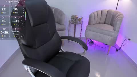 Zhara online show from 11/18/25, 03:56