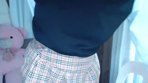 Snapshot of zhaviahale chatting on 01/28/25, 05:03 im your lovely zhaviabigcock here online show from 01/28/25, 05:03