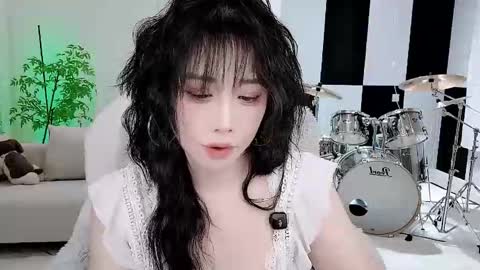 Snapshot of zhen0 chatting on 10/21/25, 07:03 zhen online show from 10/21/25, 07:03