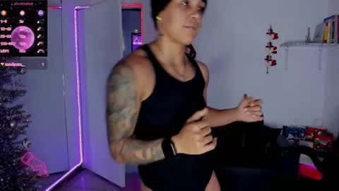 zhoestrong online show from 12/27/24, 11:17