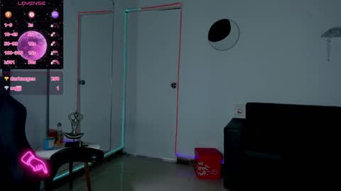 zhoestrong online show from 01/13/25, 06:05