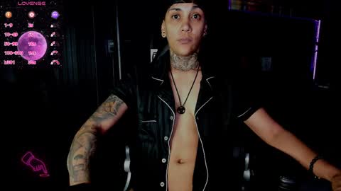 zhoestrong online show from 02/12/25, 11:29