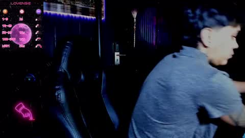 zhoestrong online show from 03/10/25, 12:37