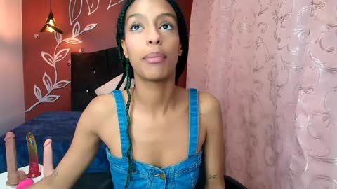 Snapshot of zia_green chatting on 01/18/25, 07:48 Zia Green online show from 01/18/25, 07:48