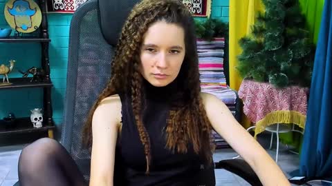 zianichols online show from 01/20/25, 12:28