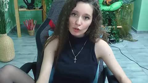 zianichols online show from 02/27/25, 09:04