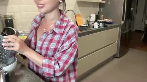 Nensi online show from 05/21/26, 08:38