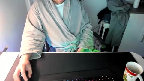 Snapshot of ziemlichflutschig chatting on 02/07/25, 06:35 ziemlichflutschig online show from 02/07/25, 06:35