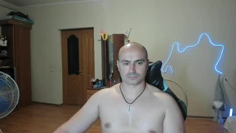 Ziesh online show from 05/27/26, 04:26