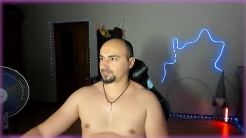 Snapshot of ziesh chatting on 07/29/26, 06:39 Ziesh online show from 07/29/26, 06:39