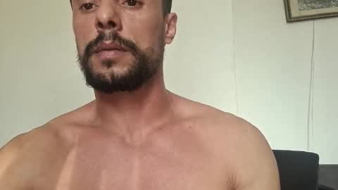 Snapshot of zigfrid666 chatting on 10/27/25, 01:15 zigfrid666 online show from 10/27/25, 01:15