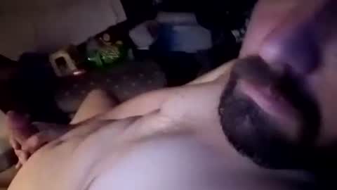 Snapshot of zigggyzaggs chatting on 03/11/25, 11:23 Ziggy online show from 03/11/25, 11:23