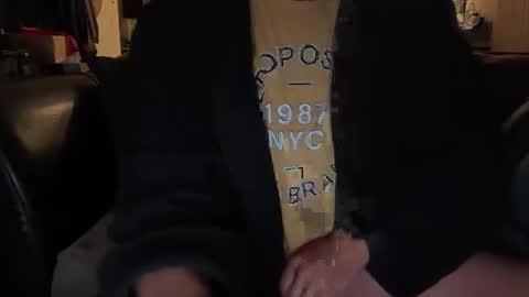 Snapshot of zimmy22 chatting on 11/04/25, 10:58 Zimmy22 online show from 11/04/25, 10:58