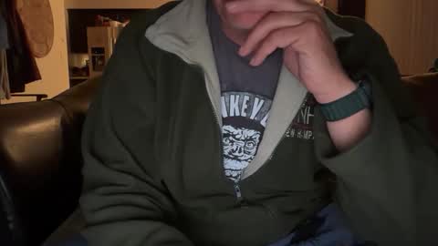 Snapshot of zimmy22 chatting on 03/18/26, 10:40 Zimmy22 online show from 03/18/26, 10:40