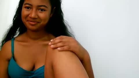 Snapshot of zina479102 chatting on 04/02/26, 04:54 elly online show from 04/02/26, 04:54