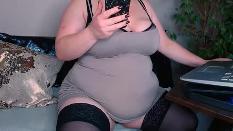 zinacorleone online show from 12/12/24, 01:49