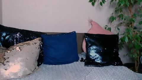 zinacorleone online show from 02/19/25, 08:41