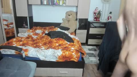 zincky online show from 02/26/25, 04:35